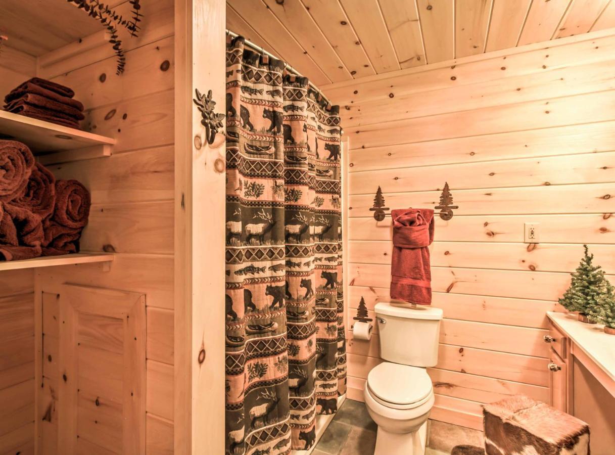 Private Sevierville Cabin With Mountain Views And Loft Exterior foto