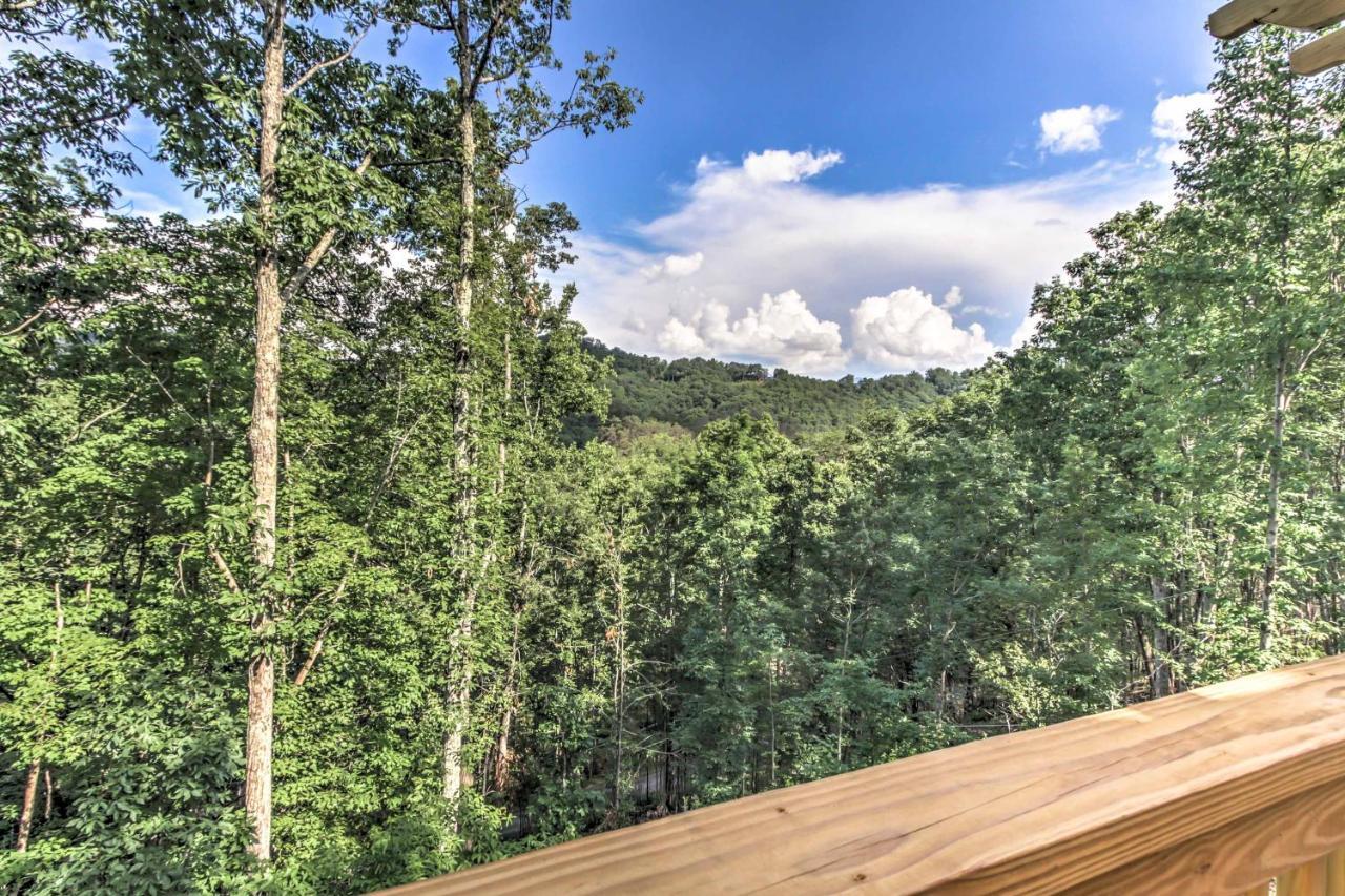Private Sevierville Cabin With Mountain Views And Loft Exterior foto