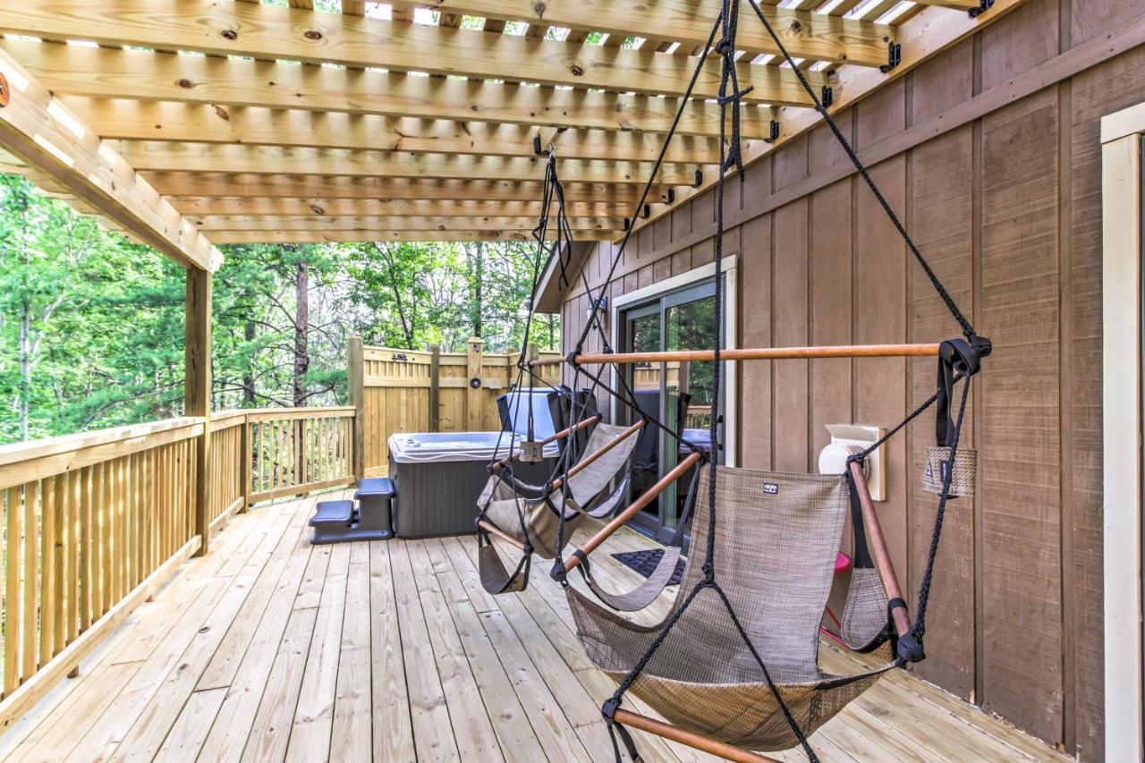 Private Sevierville Cabin With Mountain Views And Loft Exterior foto