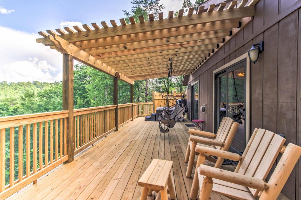 Private Sevierville Cabin With Mountain Views And Loft Exterior foto